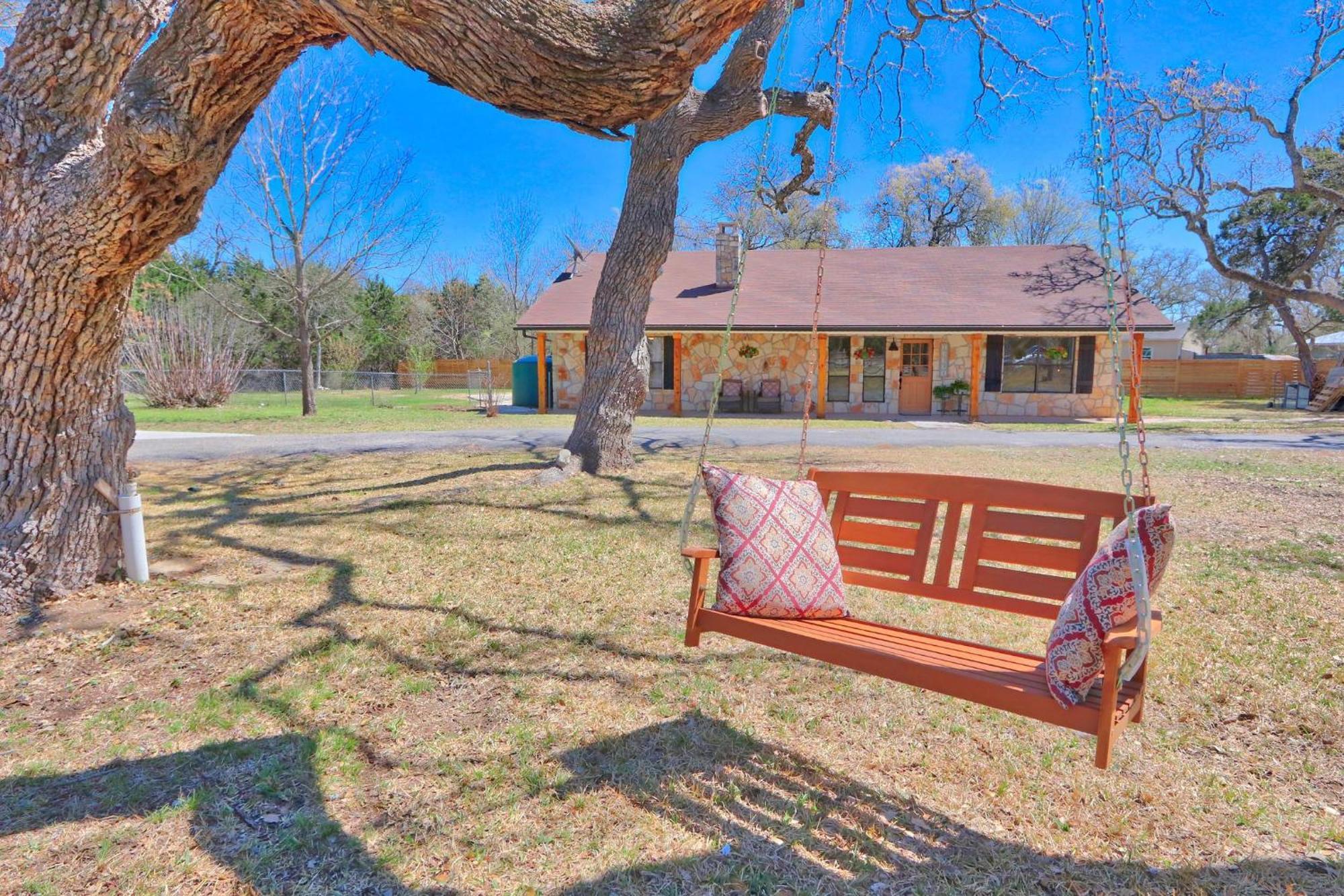 Pancho And Lefty'S - Place Wimberley Luaran gambar