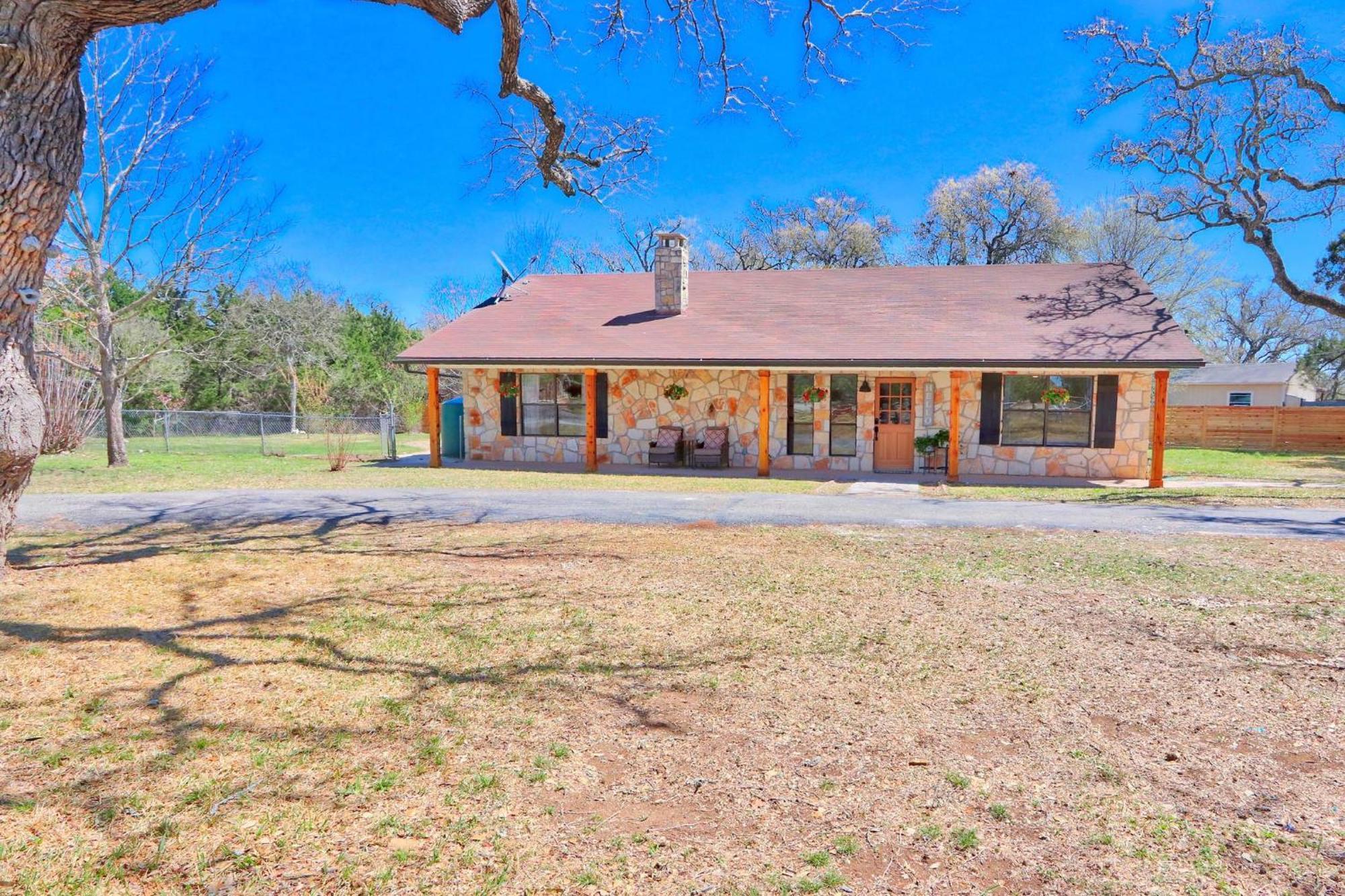 Pancho And Lefty'S - Place Wimberley Luaran gambar